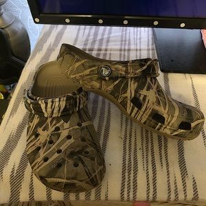 Camo crocs